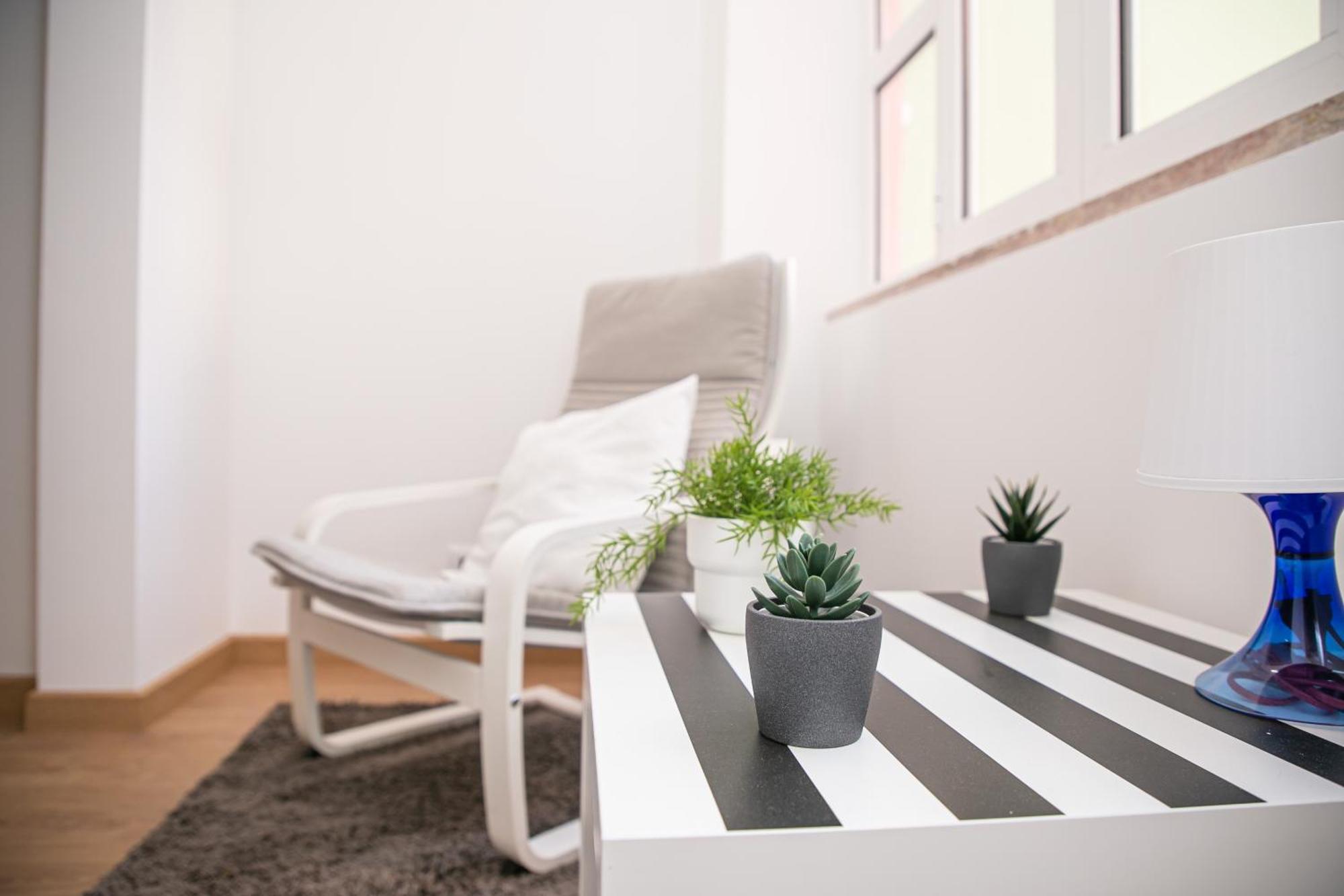 Hostel Luxury And Suites, Ideal For Tourists Lissabon